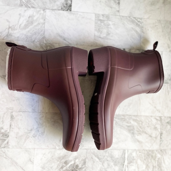 NEW Hunter Original Refined Chelsea Rain Booties - Picture 5 of 7
